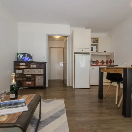 Apartment A Avec Balcon, 4 Personnes - Fr-1-343-238 Chamonix